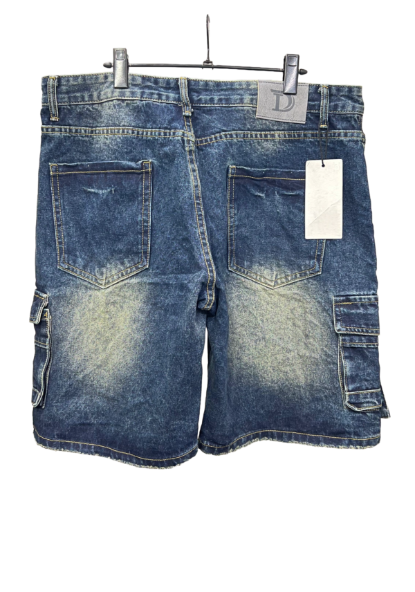 Short D (38)